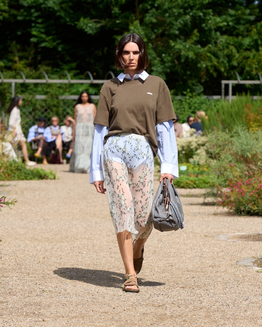 ss26-copenhagen-fashion-week-munthe-runway-4x5-james-cochrane-30