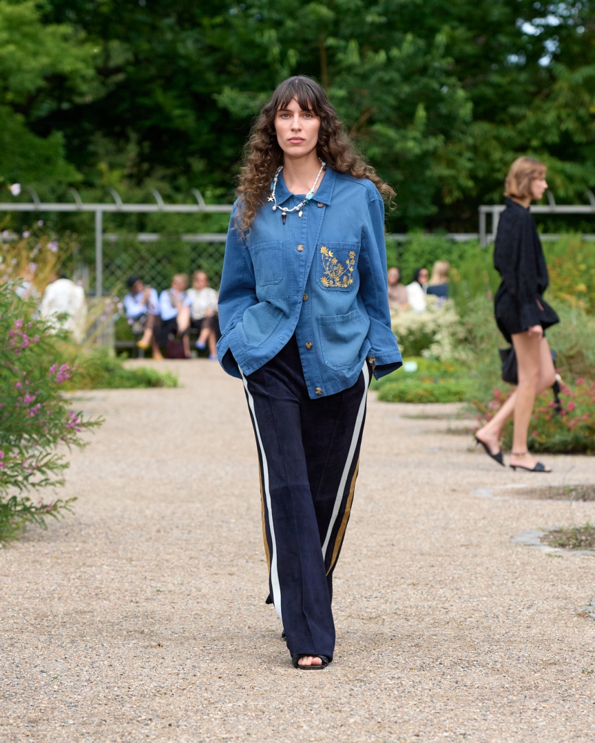 ss26-copenhagen-fashion-week-munthe-runway-4x5-james-cochrane-35