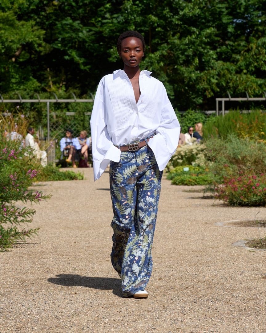 ss26-copenhagen-fashion-week-munthe-runway-4x5-james-cochrane-5