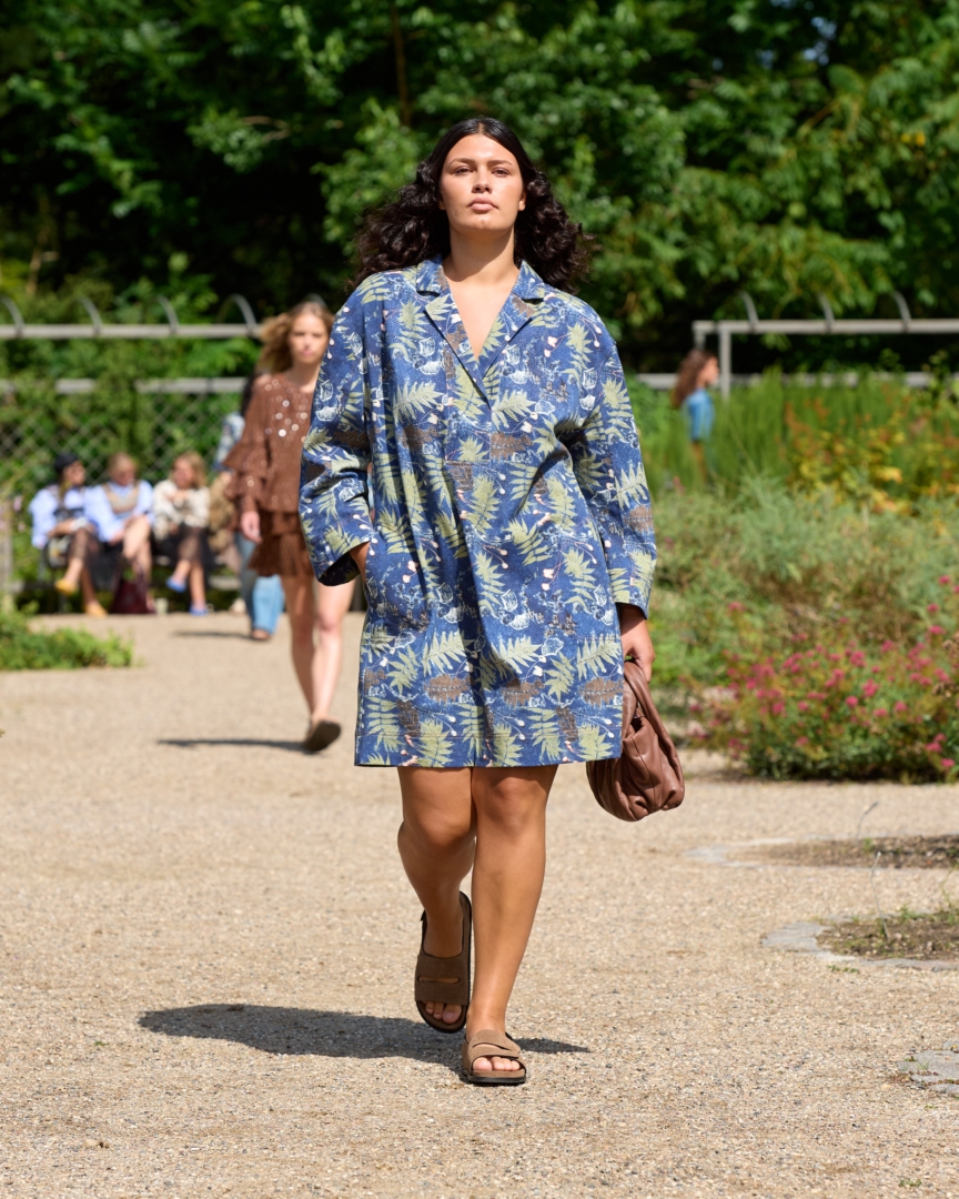 ss26-copenhagen-fashion-week-munthe-runway-4x5-james-cochrane-6
