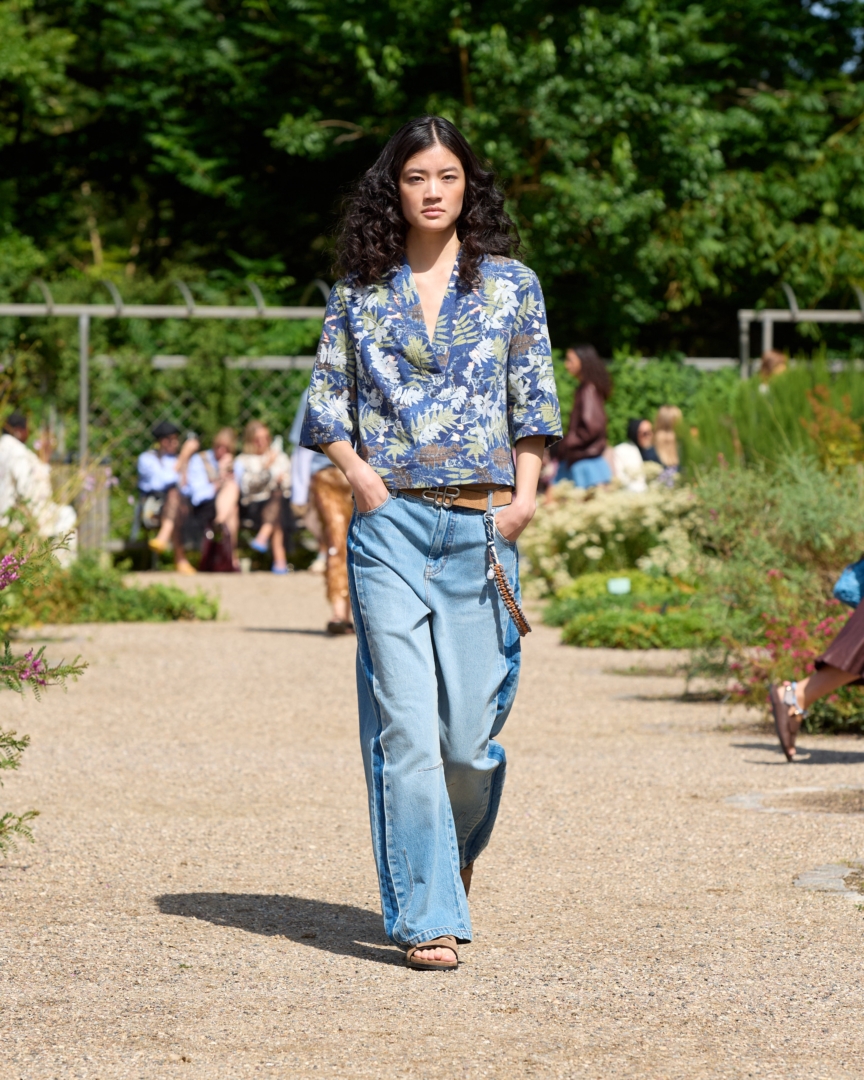 ss26-copenhagen-fashion-week-munthe-runway-4x5-james-cochrane-8