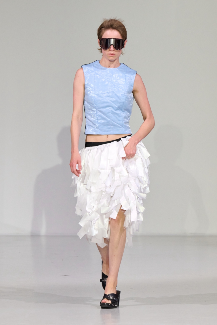 ss26-copenhagen-fashion-week-nicklas-skovgaard-runway-2x3-james-cochrane-23