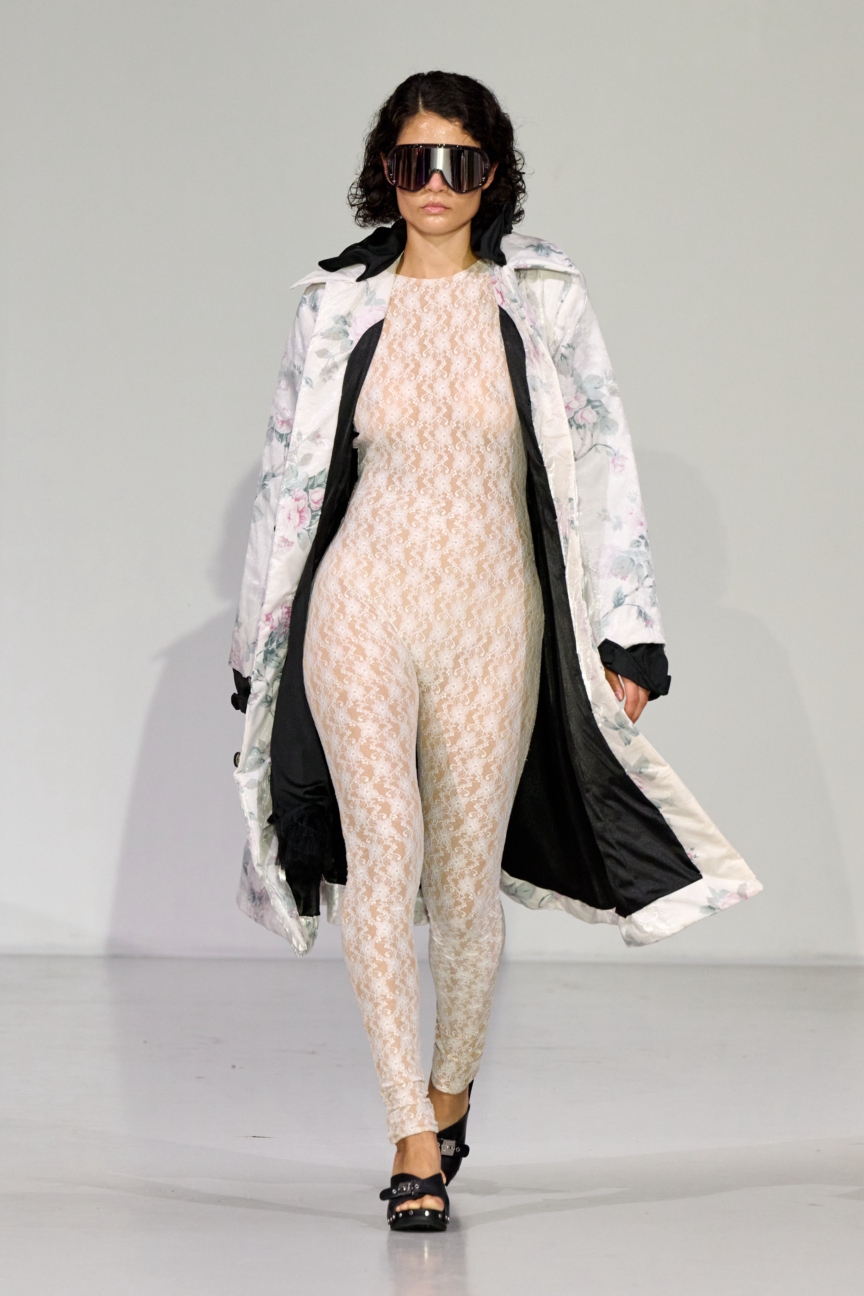 ss26-copenhagen-fashion-week-nicklas-skovgaard-runway-2x3-james-cochrane-4