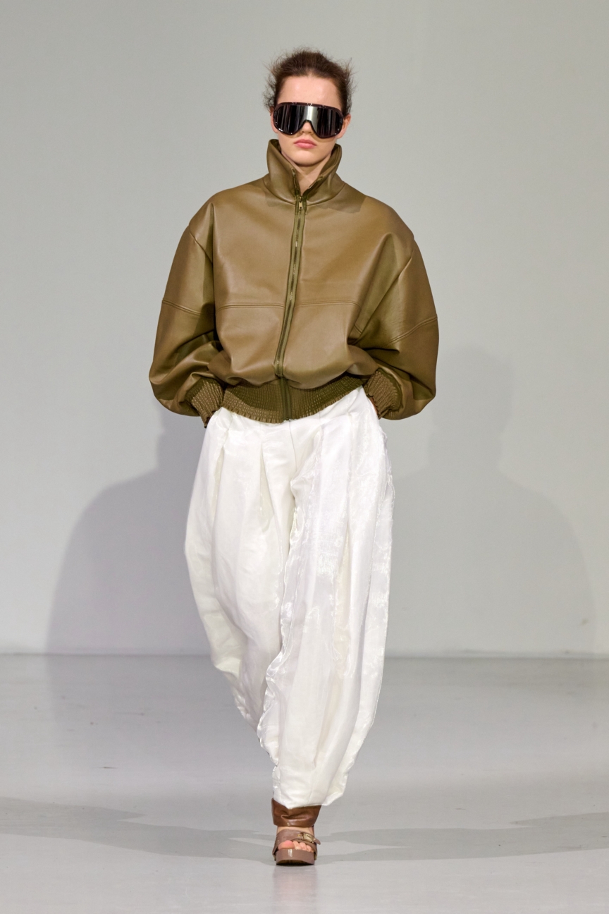 ss26-copenhagen-fashion-week-nicklas-skovgaard-runway-2x3-james-cochrane-6