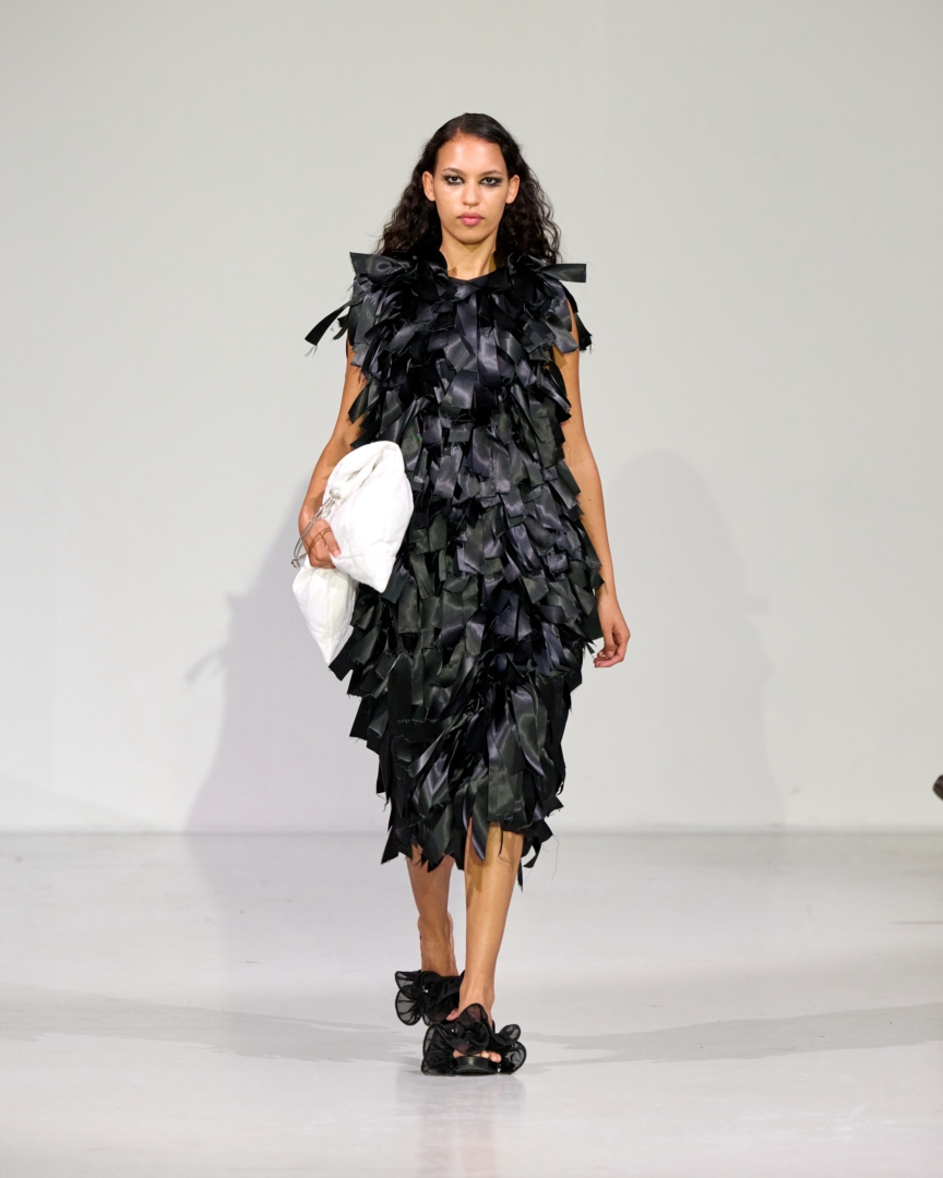 ss26-copenhagen-fashion-week-nicklas-skovgaard-runway-4x5-james-cochrane-10