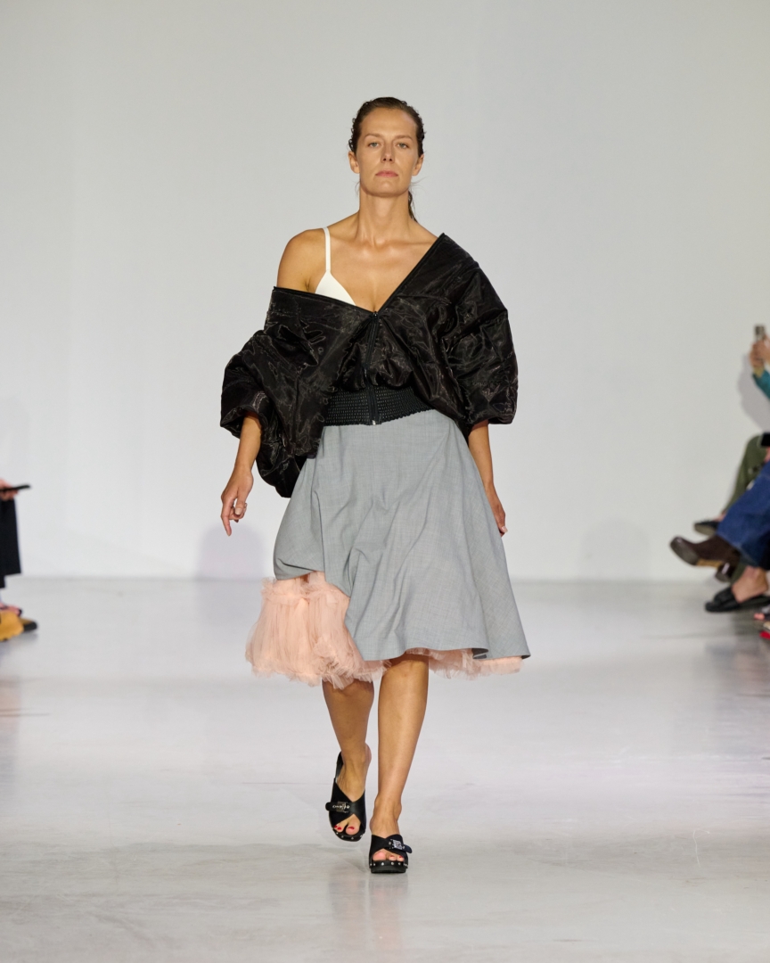 ss26-copenhagen-fashion-week-nicklas-skovgaard-runway-4x5-james-cochrane-11