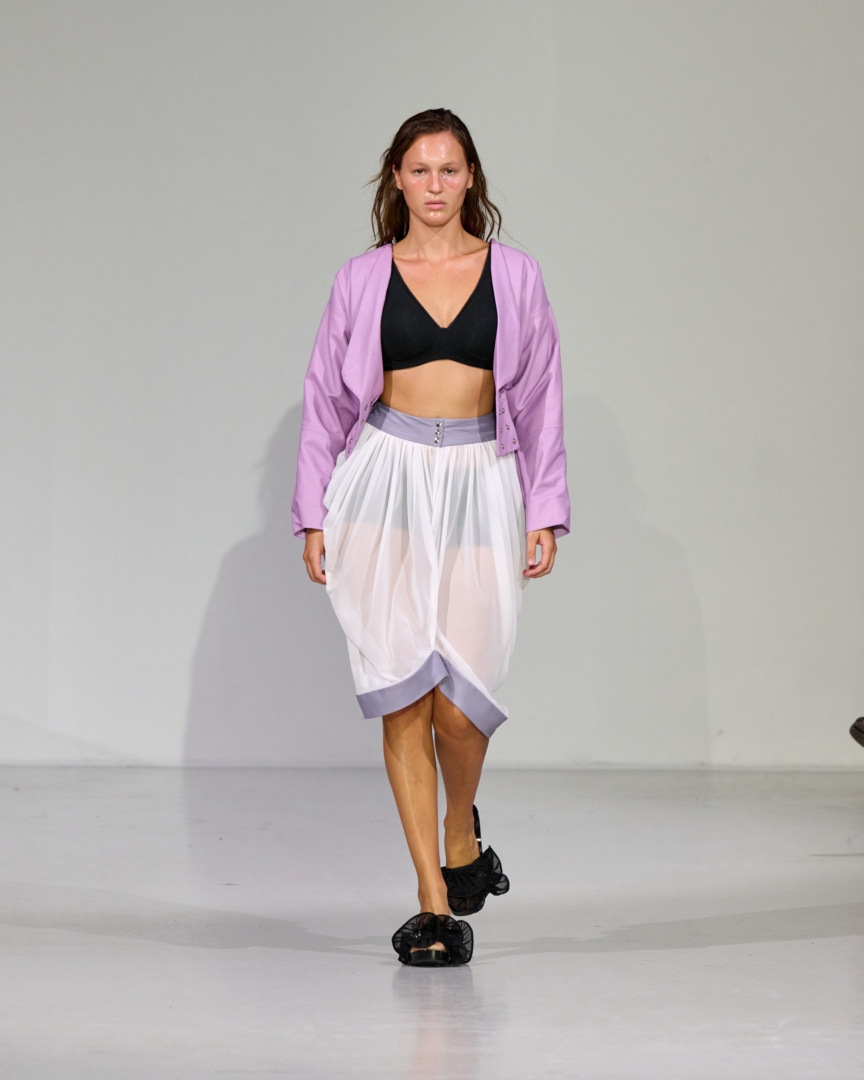 ss26-copenhagen-fashion-week-nicklas-skovgaard-runway-4x5-james-cochrane-26