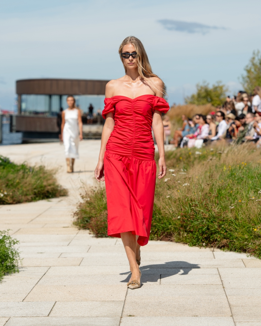 ss25-copenhagen-fashion-week-opera-sport-runway-4x5-james-cochrane-23