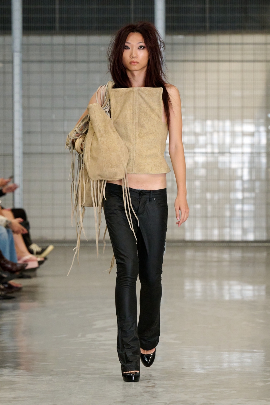 ss26-copenhagen-fashion-week-pln-runway-2x3-james-cochrane-15