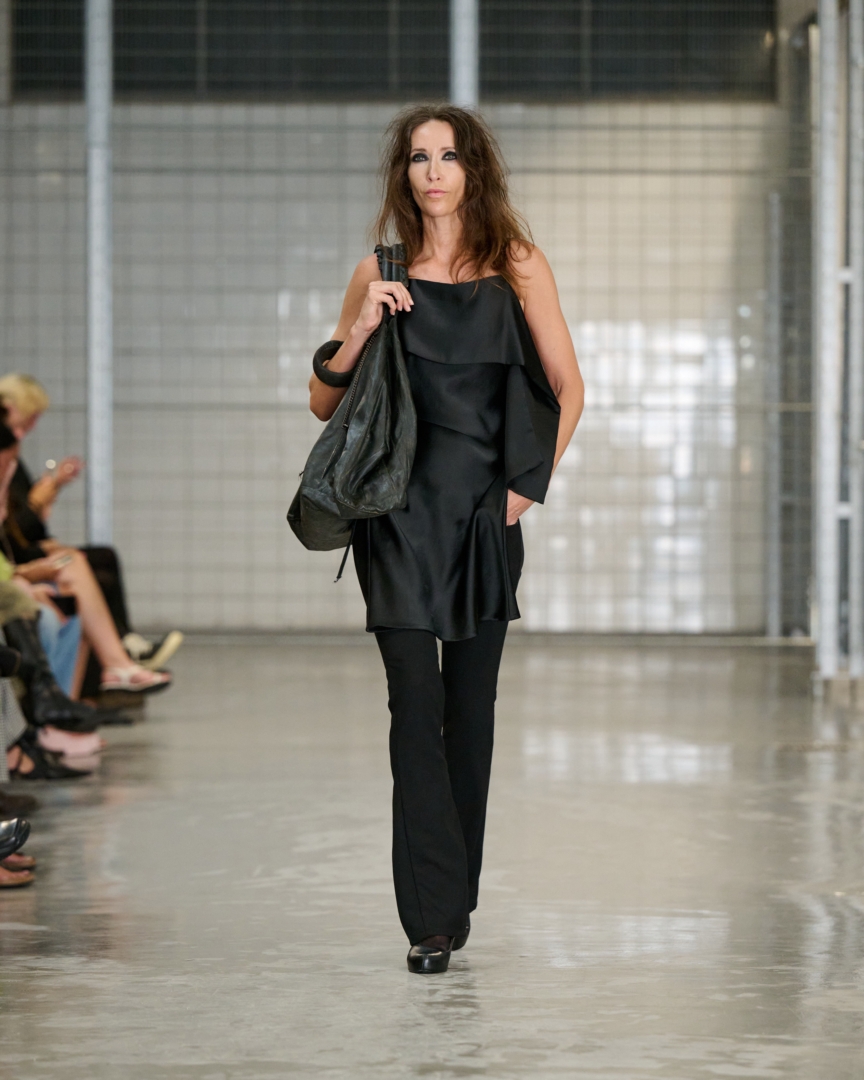 ss26-copenhagen-fashion-week-pln-runway-4x5-james-cochrane-11