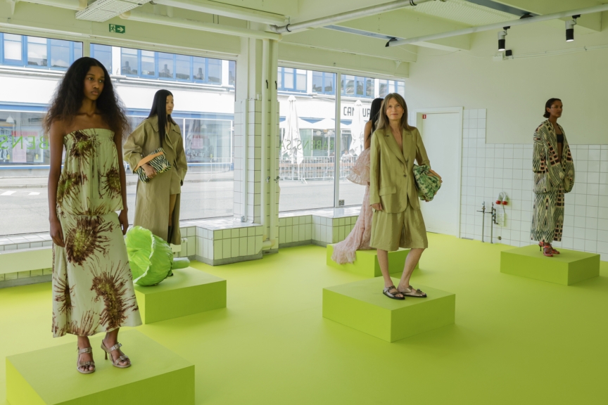 ss26-copenhagen-fashion-week-rabens-saloner-runway-2x3-james-cochrane-21