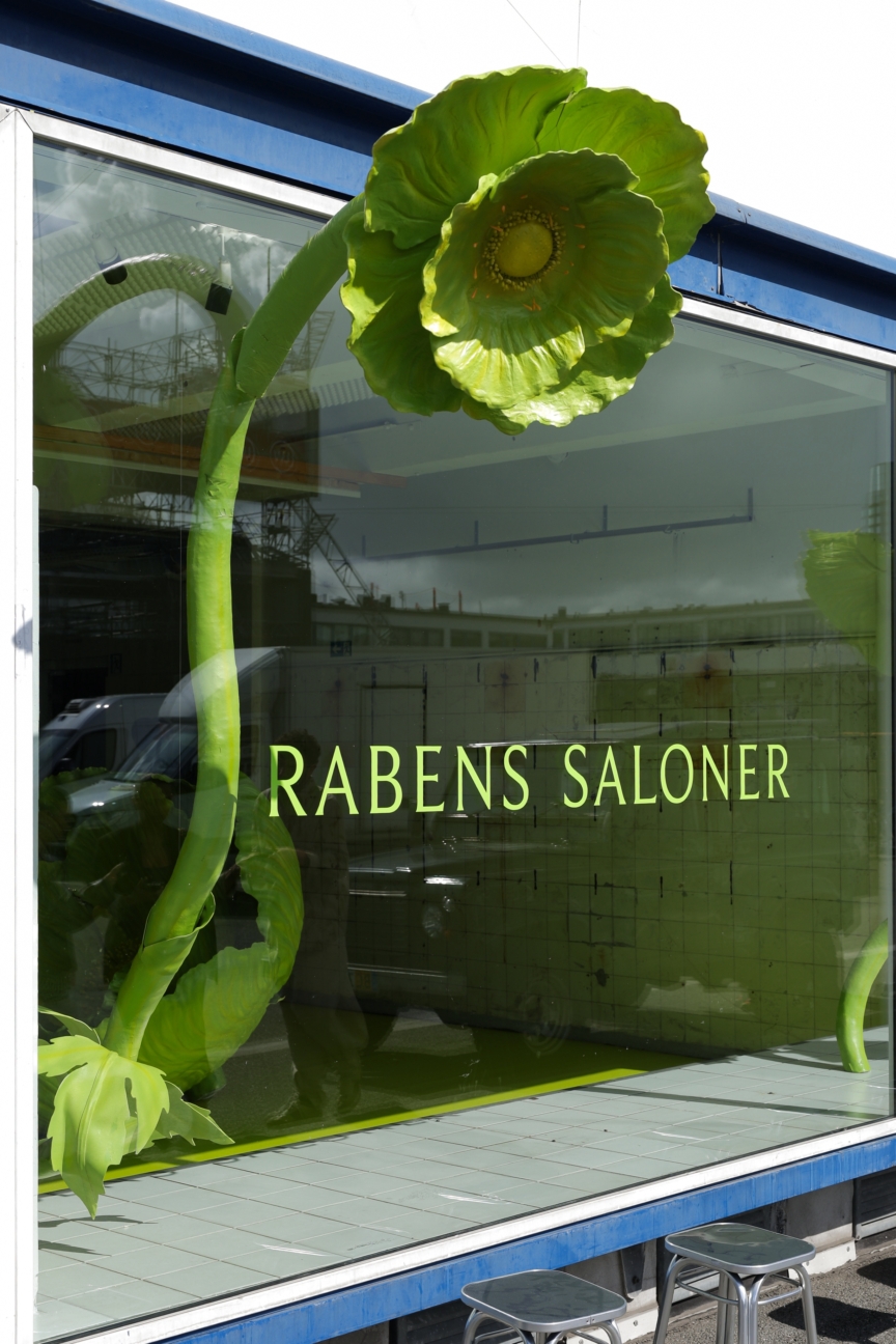 ss26-copenhagen-fashion-week-rabens-saloner-runway-2x3-james-cochrane-42