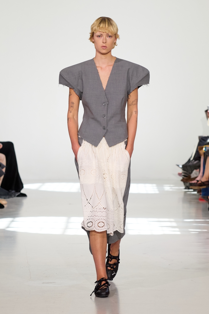 ss26-copenhagen-fashion-week-rave-review-runway-2x3-james-cochrane-16