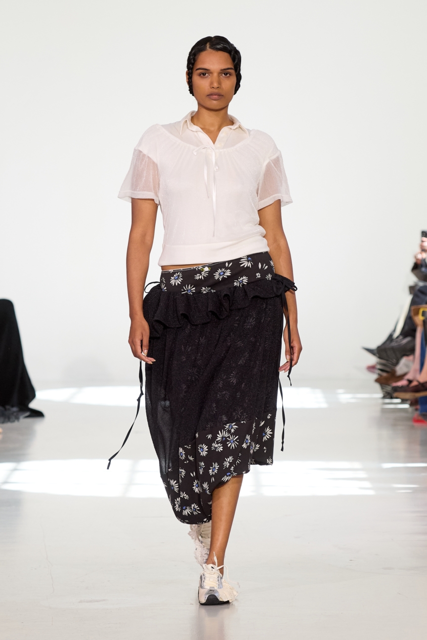 ss26-copenhagen-fashion-week-rave-review-runway-2x3-james-cochrane-19