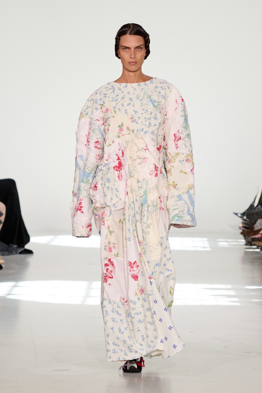 ss26-copenhagen-fashion-week-rave-review-runway-2x3-james-cochrane-25