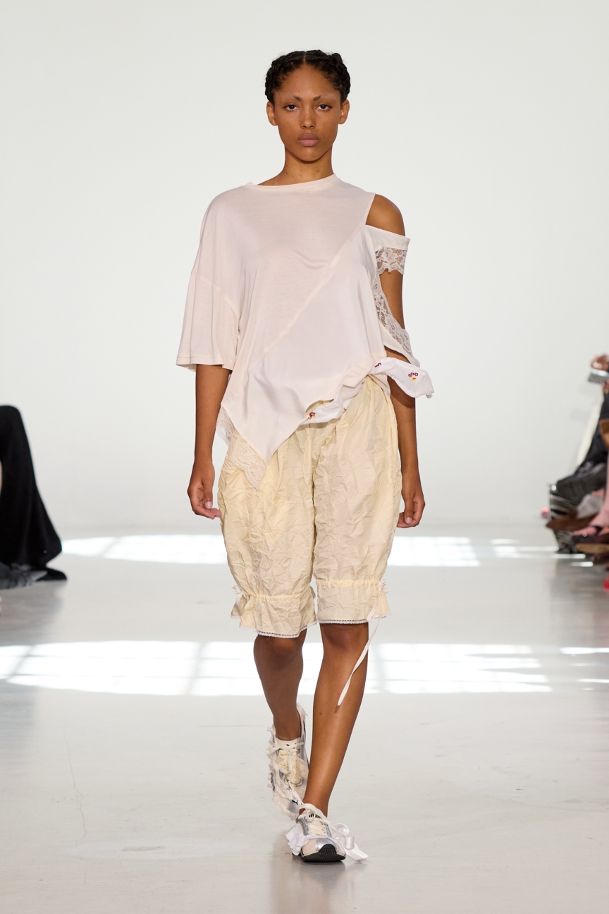 ss26-copenhagen-fashion-week-rave-review-runway-2x3-james-cochrane-26