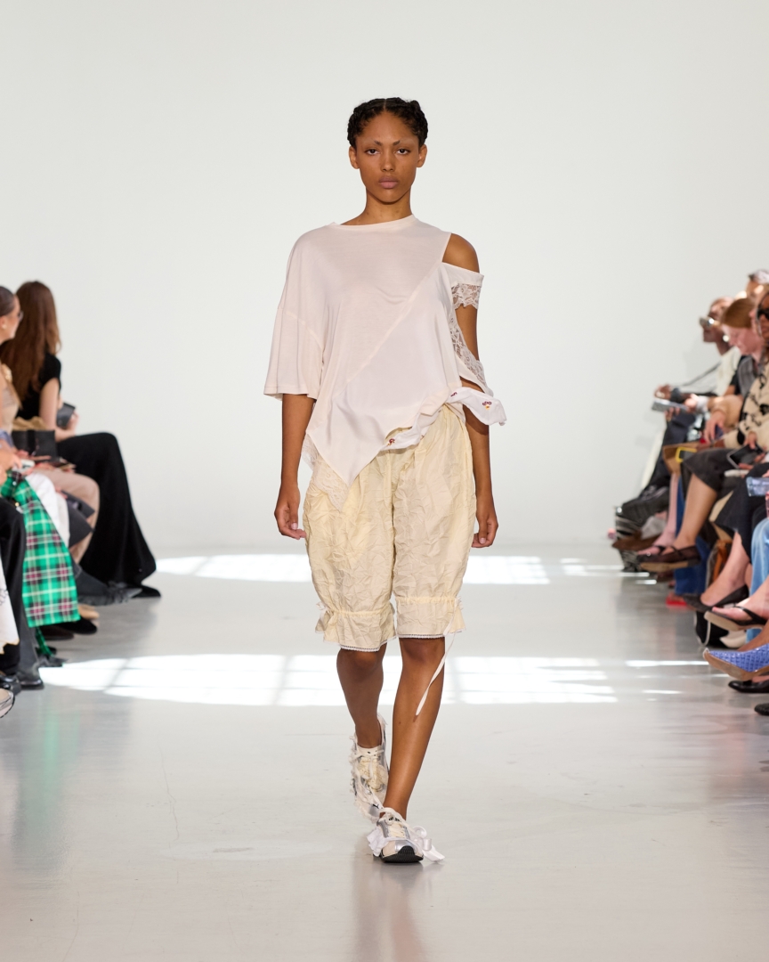 ss26-copenhagen-fashion-week-rave-review-runway-4x5-james-cochrane-26