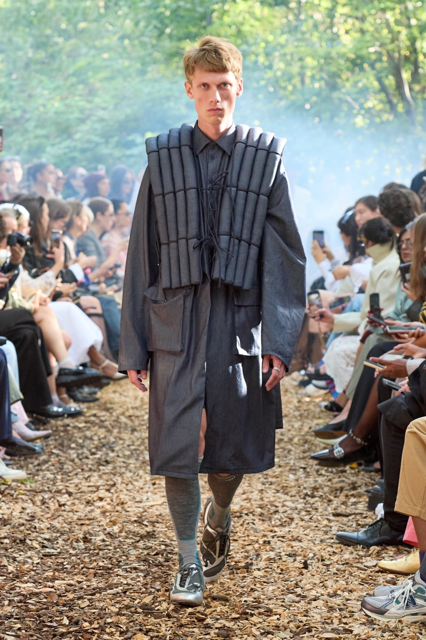 ss26-copenhagen-fashion-week-rolf-ekroth-runway-2x3-james-cochrane-12