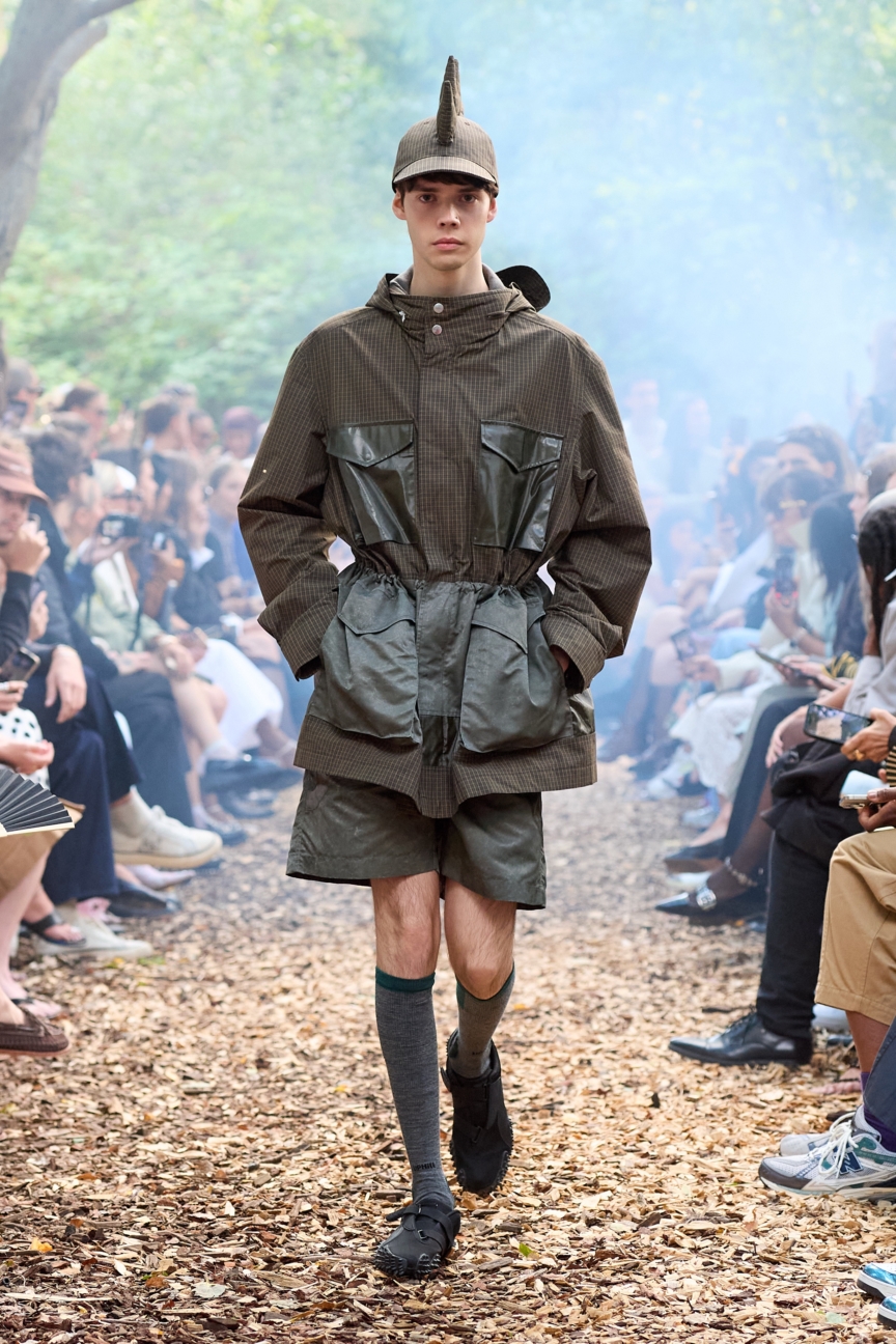 ss26-copenhagen-fashion-week-rolf-ekroth-runway-2x3-james-cochrane-21