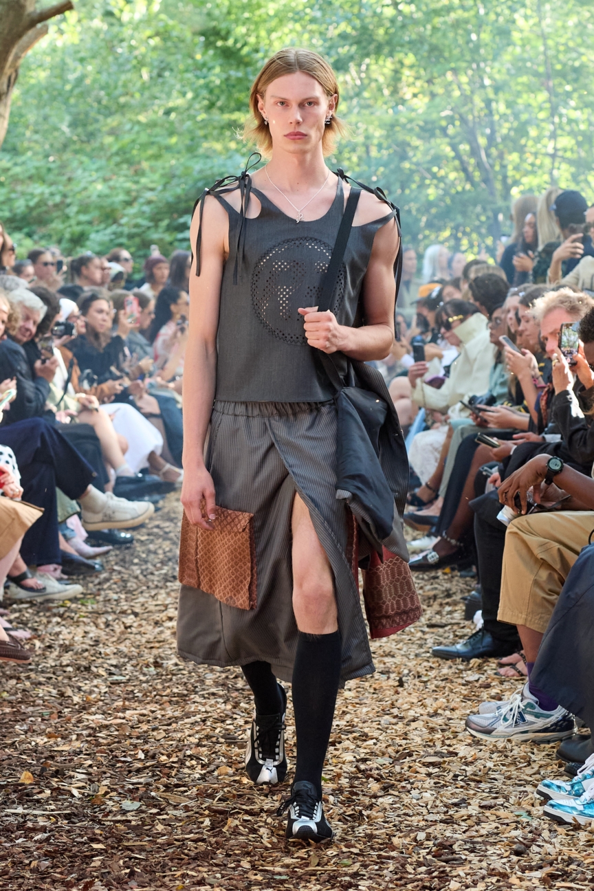 ss26-copenhagen-fashion-week-rolf-ekroth-runway-2x3-james-cochrane-9