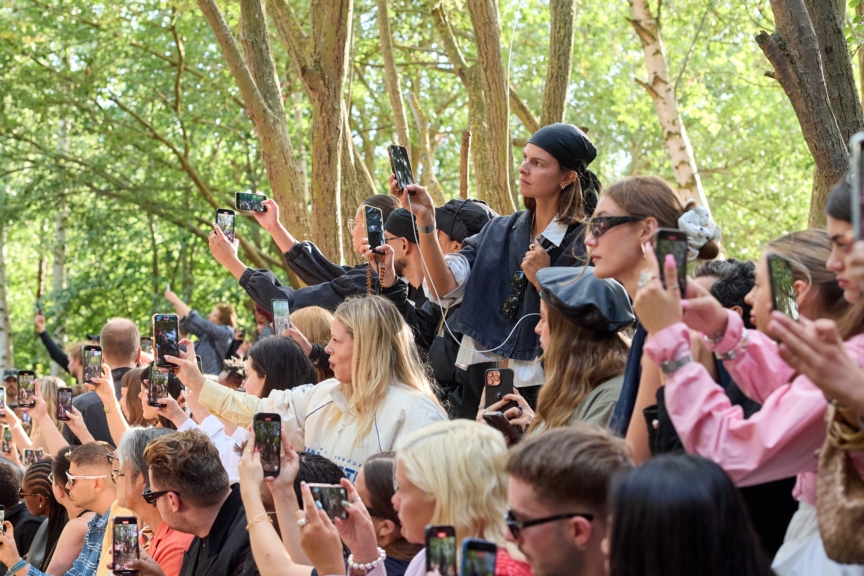 ss26-copenhagen-fashion-week-rolf-ekroth-runway-4x5-james-cochrane-31