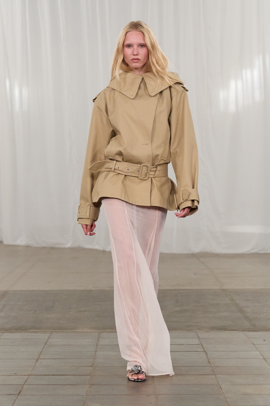 ss26-copenhagen-fashion-week-rotate-runway-2x3-james-cochrane-27