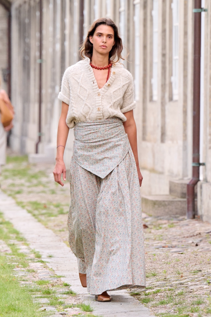 ss26-copenhagen-fashion-week-skall-studio-runway-2x3-james-cochrane-12
