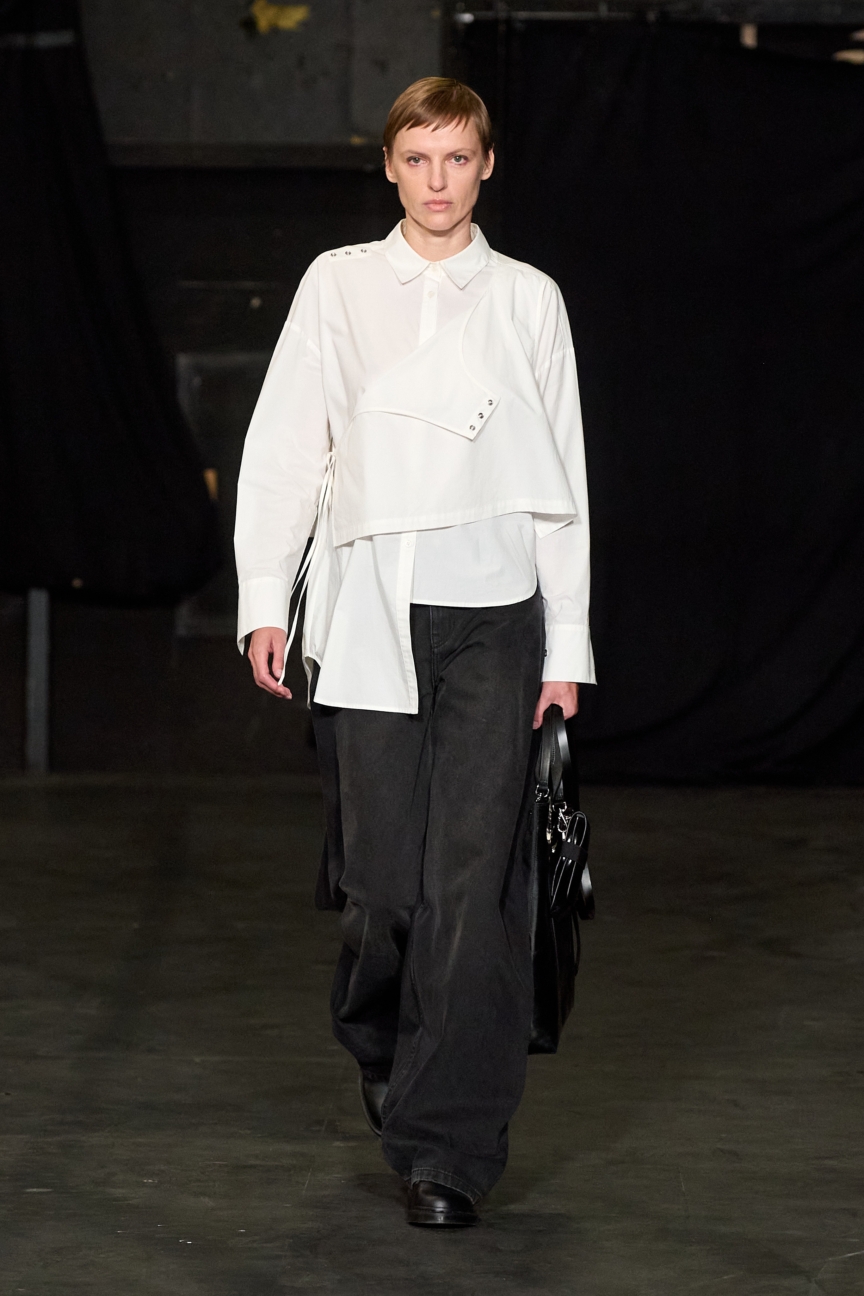 ss26-copenhagen-fashion-week-stel-runway-2x3-james-cochrane-8