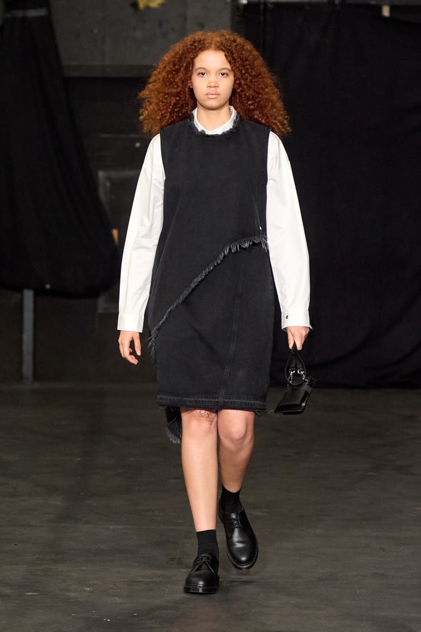 ss26-copenhagen-fashion-week-stel-runway-2x3-james-cochrane-9