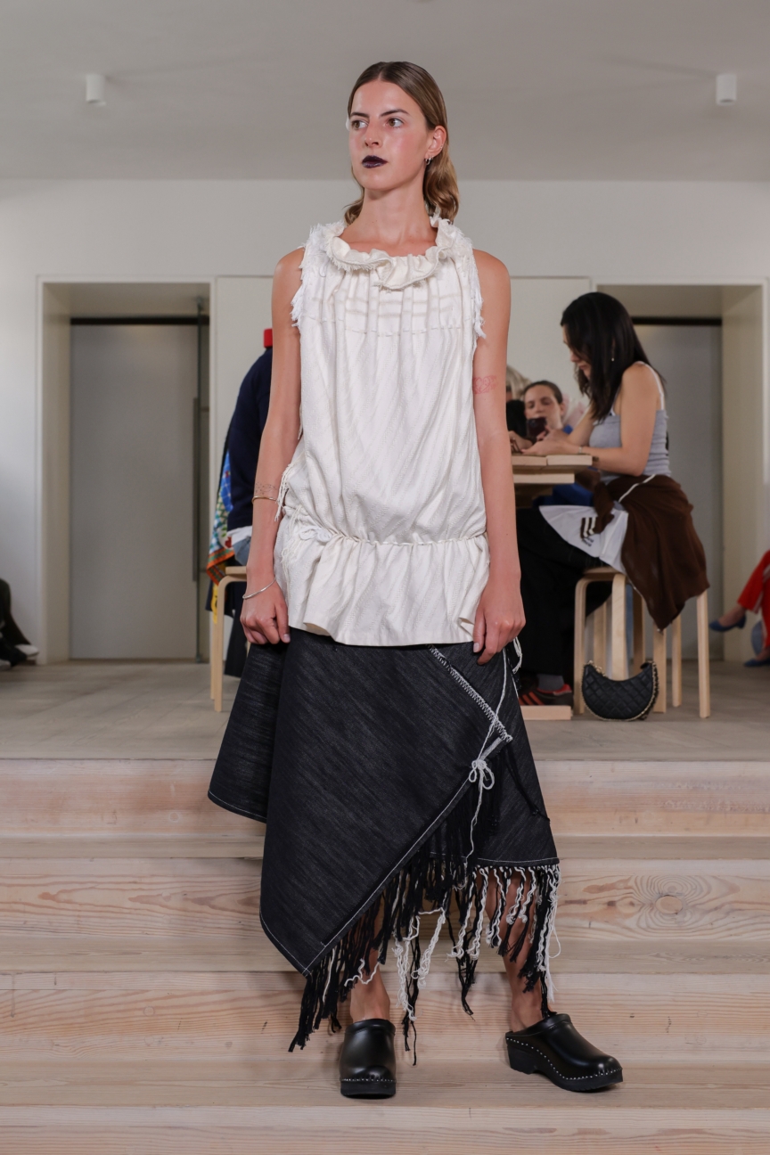 ss26-copenhagen-fashion-week-stem-presentation-2x3-james-cochrane-26