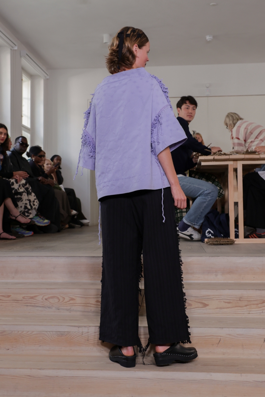 ss26-copenhagen-fashion-week-stem-presentation-2x3-james-cochrane-50