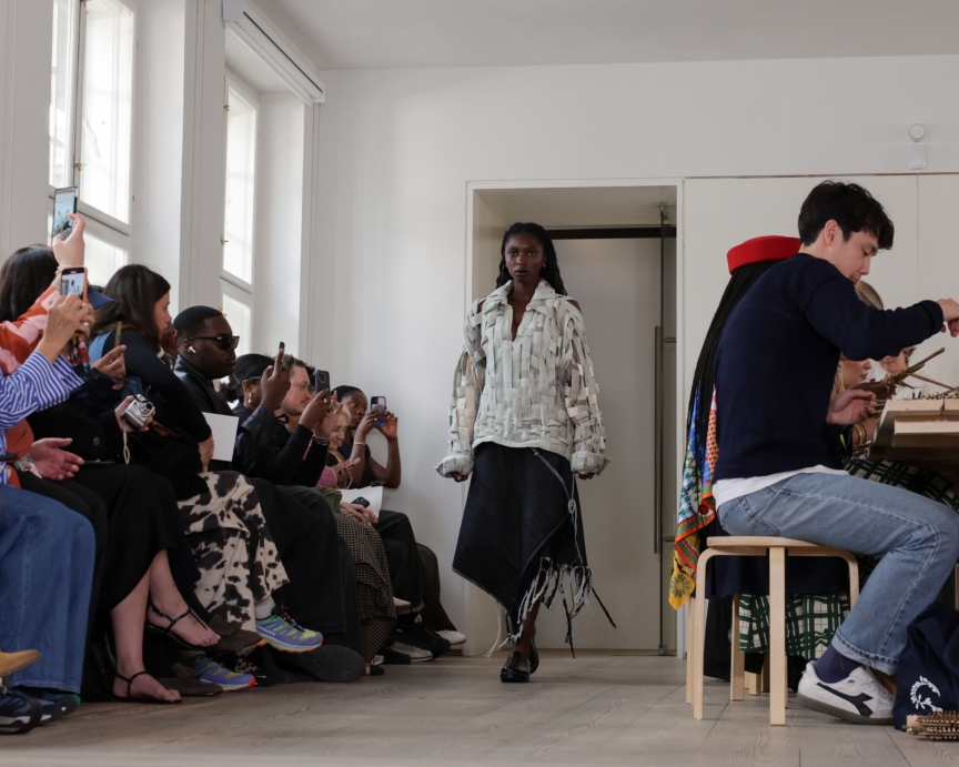 ss26-copenhagen-fashion-week-stem-presentation-4x5-james-cochrane-11