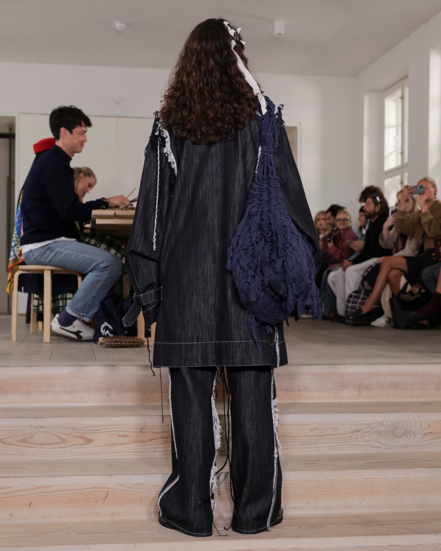ss26-copenhagen-fashion-week-stem-presentation-4x5-james-cochrane-21