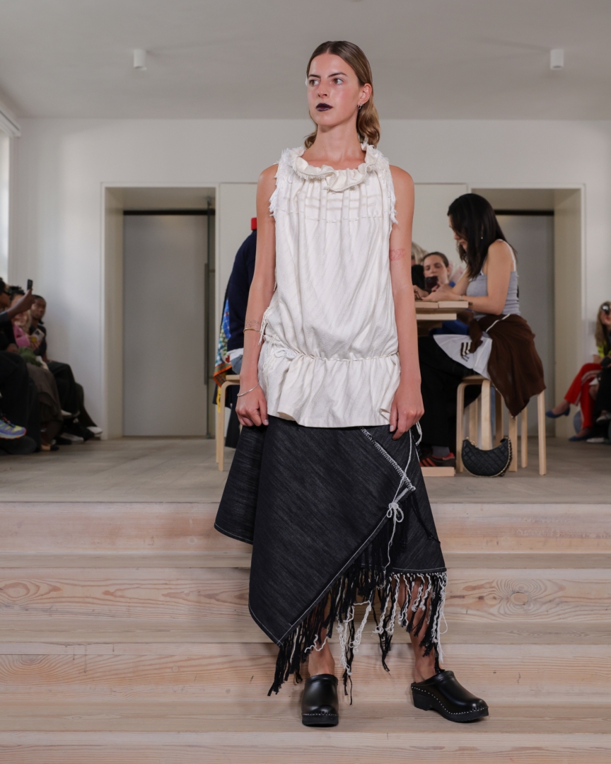 ss26-copenhagen-fashion-week-stem-presentation-4x5-james-cochrane-26