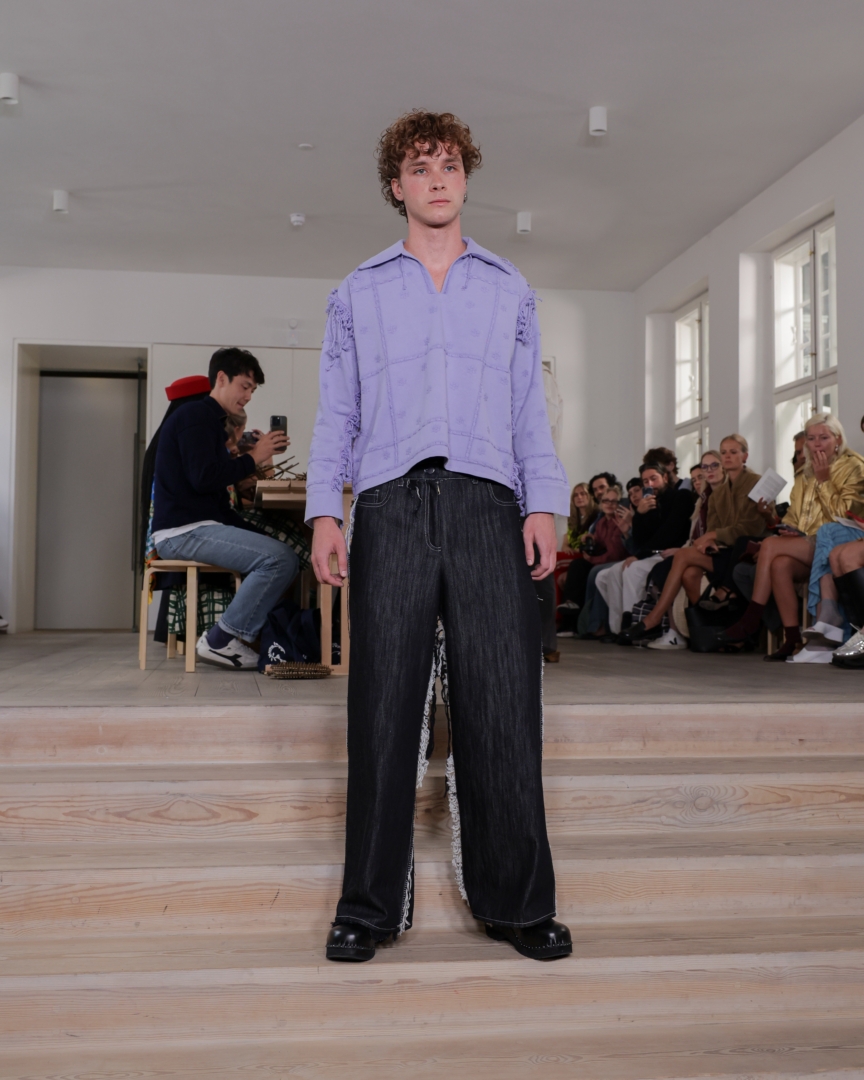 ss26-copenhagen-fashion-week-stem-presentation-4x5-james-cochrane-45