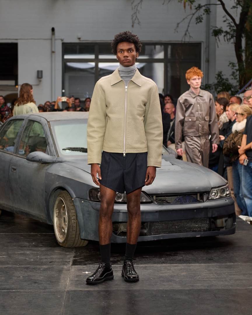 ss26-copenhagen-fashion-week-sunflower-runway-4x5-james-cochrane-10