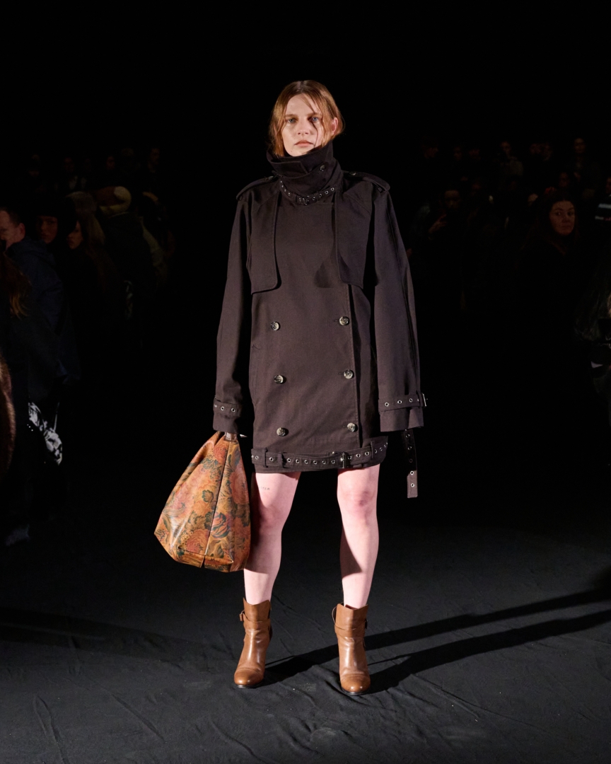 aw26-copenhagen-fashion-week-taus-runway-4x5-james-cochrane-4