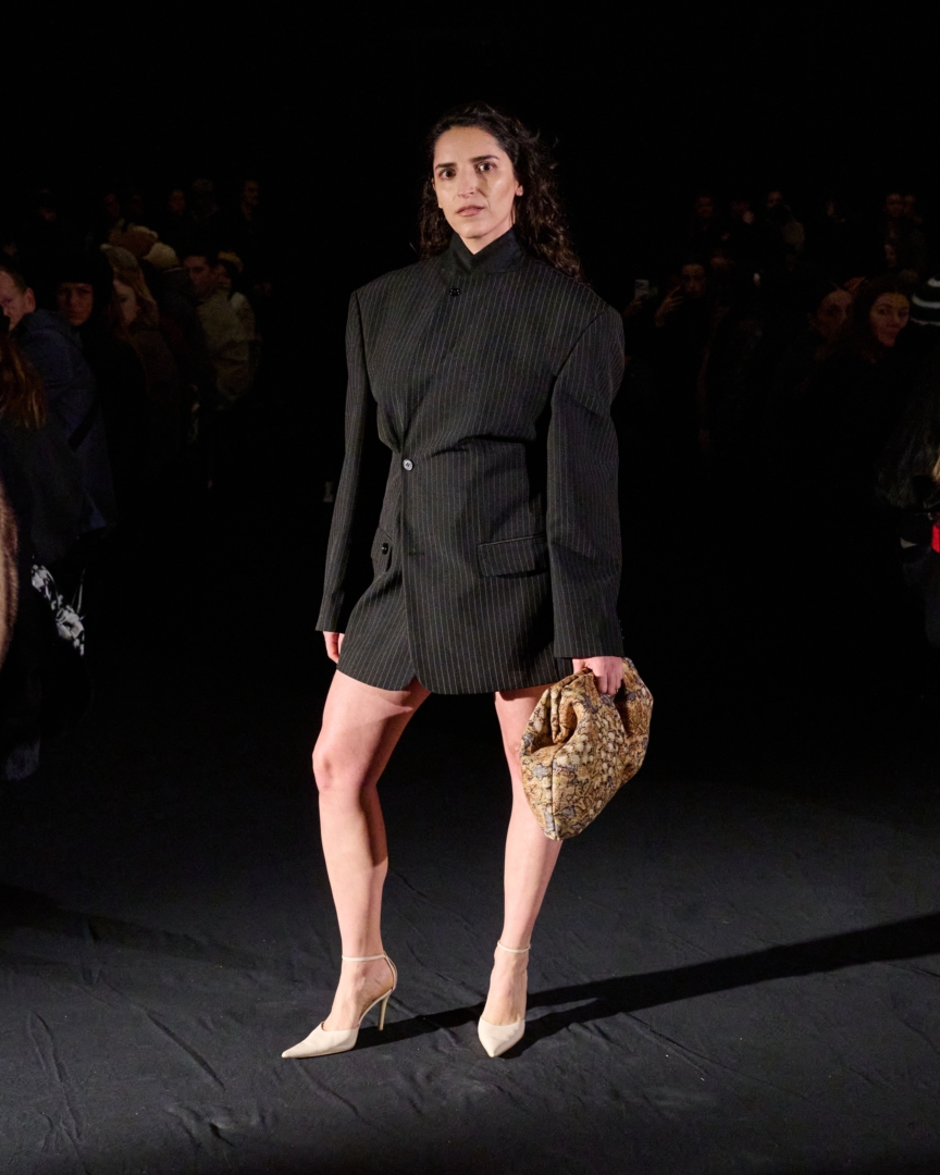 aw26-copenhagen-fashion-week-taus-runway-4x5-james-cochrane-7