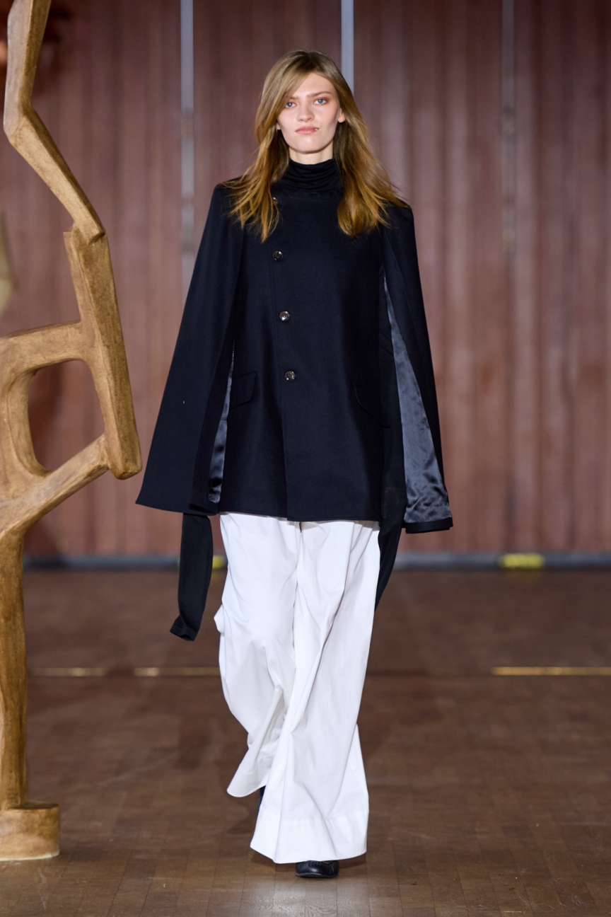 aw26-copenhagen-fashion-week-the-garment-runway-2x3-james-cochrane-1