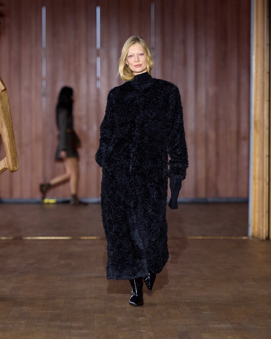 aw26-copenhagen-fashion-week-the-garment-runway-4x5-james-cochrane-16