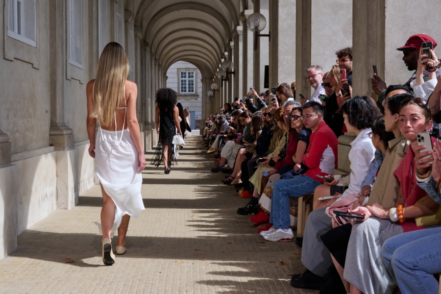 ss26-copenhagen-fashion-week-the-garment-4x5-james-cochrane-29