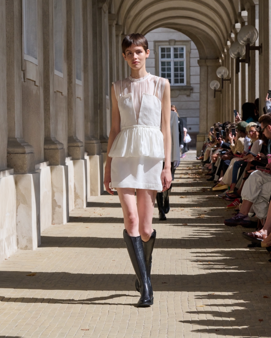 ss26-copenhagen-fashion-week-the-garment-4x5-james-cochrane-9