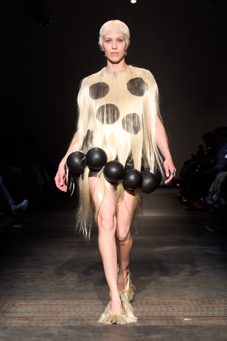 ss26-copenhagen-fashion-week-the-royal-danish-academy-runway-2x3-james-cochrane-1