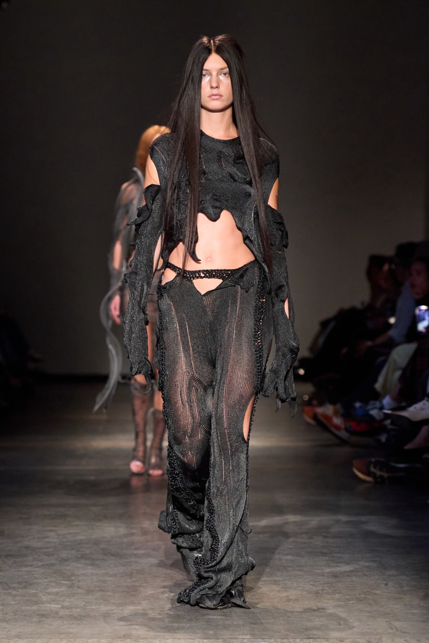 ss26-copenhagen-fashion-week-the-royal-danish-academy-runway-2x3-james-cochrane-26
