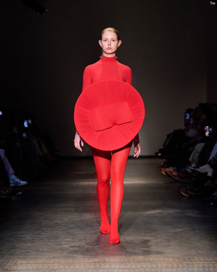 ss26-copenhagen-fashion-week-the-royal-danish-academy-runway-4x5-james-cochrane-32
