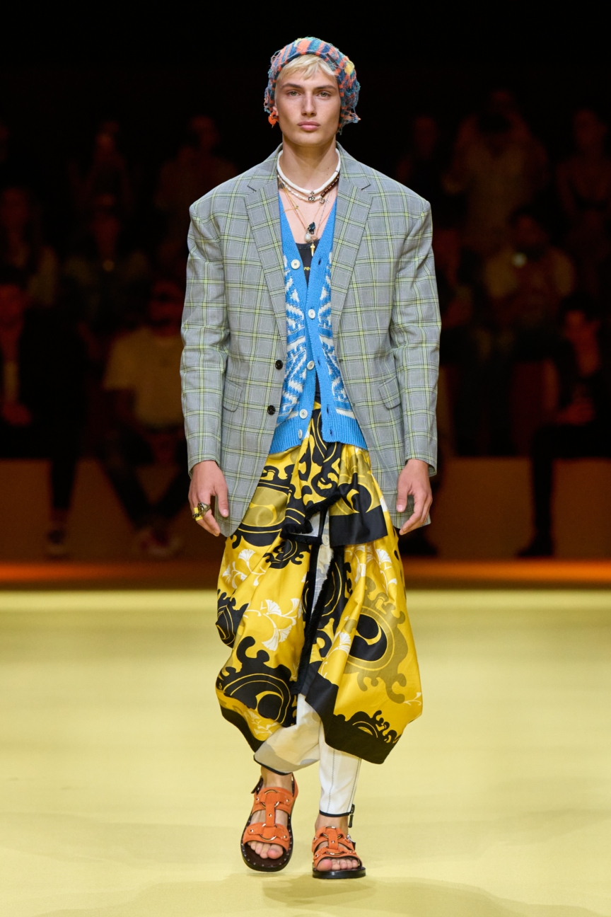 dsquared2-ss23-mens-show-1