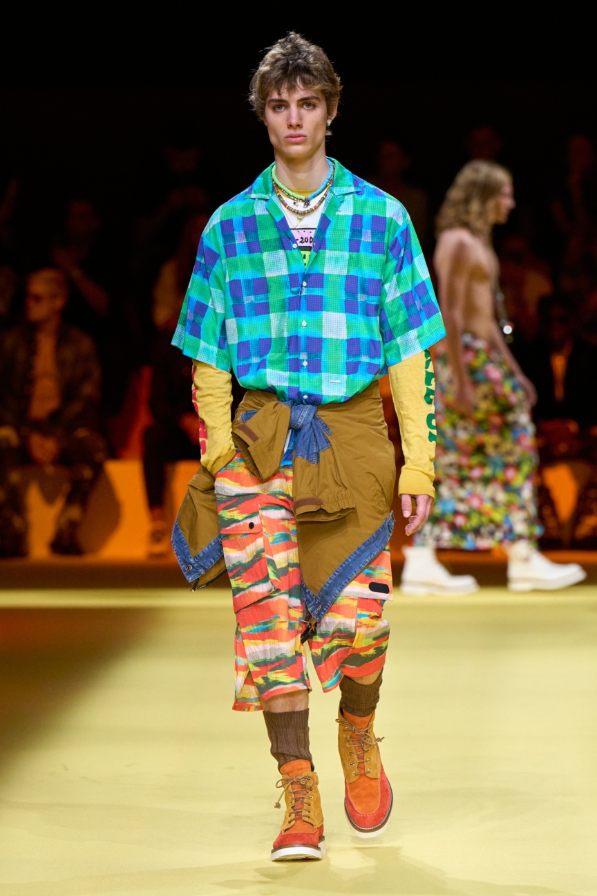 dsquared2-ss23-mens-show-24