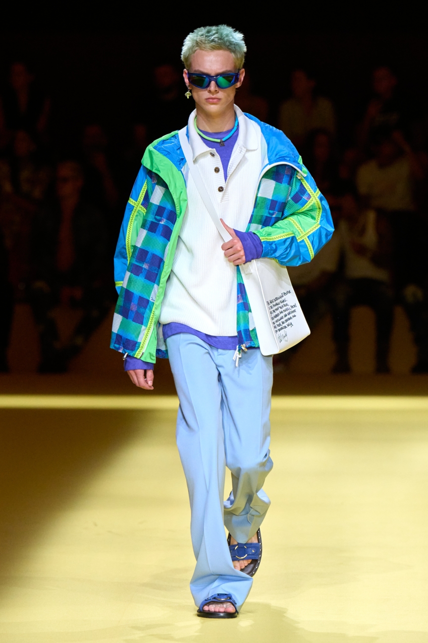 dsquared2-ss23-mens-show-43