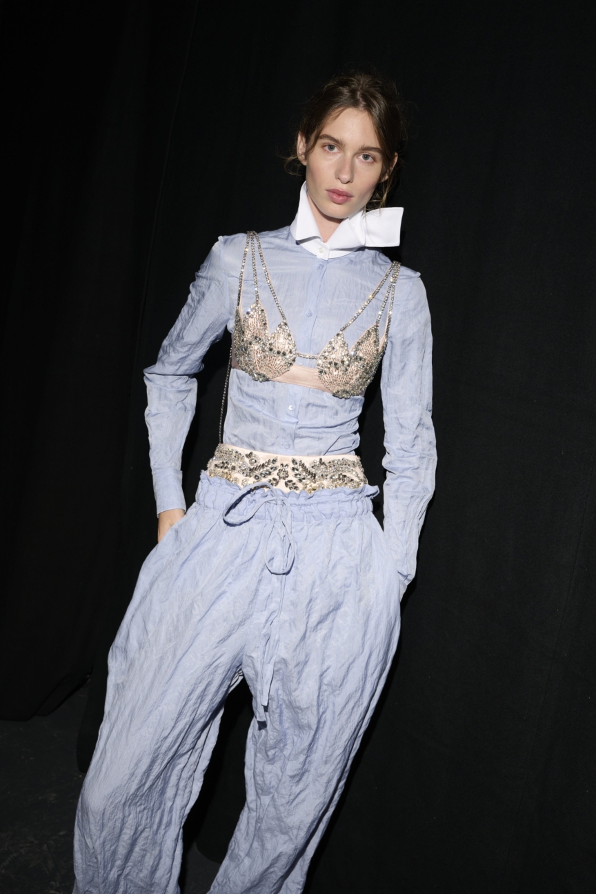 erdem-spring-summer-2027-backstage-44