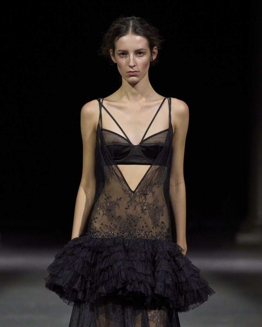 erdem-spring-summer-2027-crop-look-33